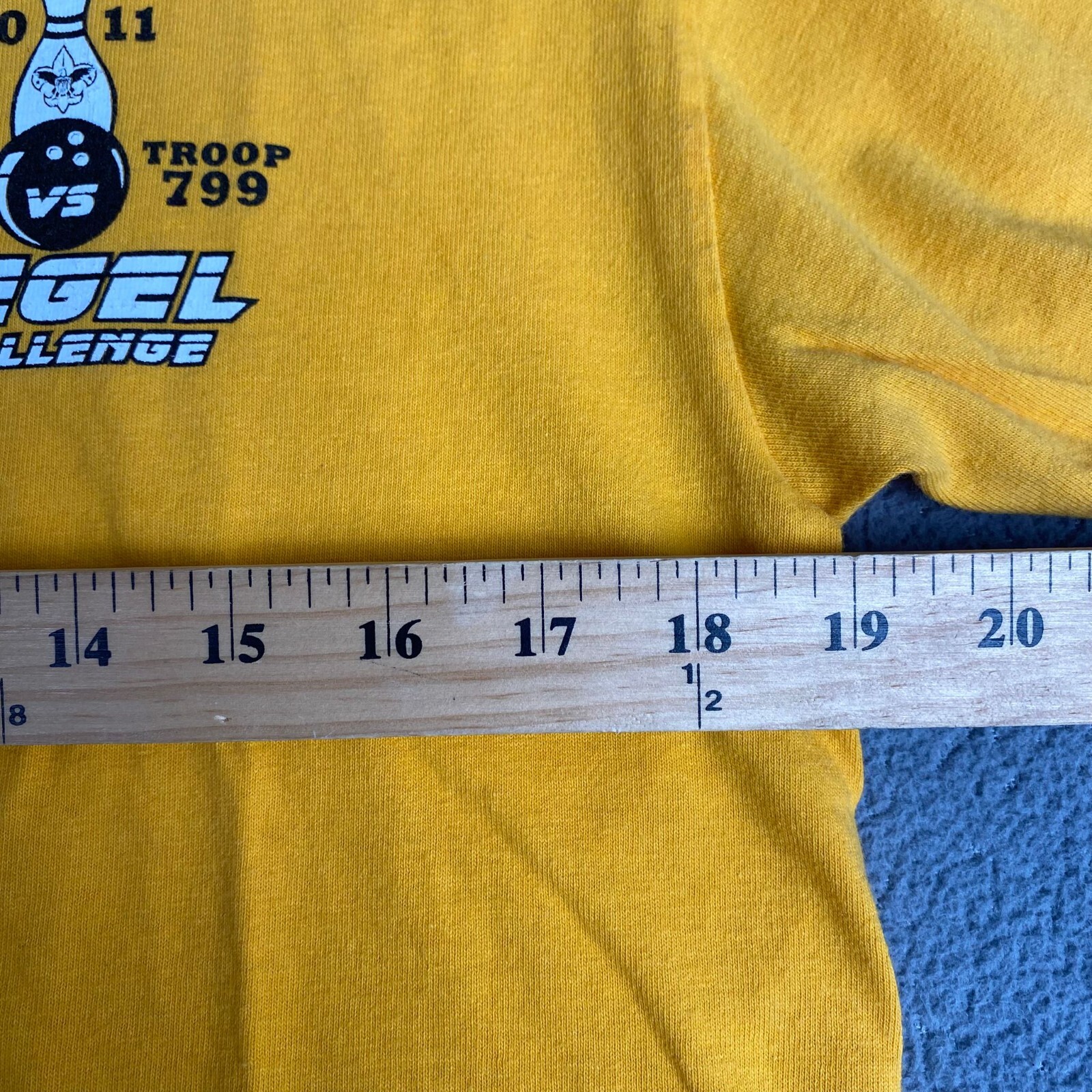 Gildan Mens size M Heavy Cotton Preshrunk T Shirt short Sleeve Crew Neck Yellow gallery