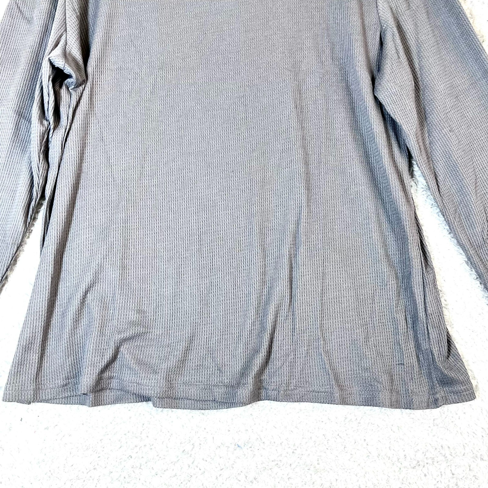 Ficerd Men's Solid Gray V-neck Long Sleeve Thermal Waffle T-Shirt Size XL gallery