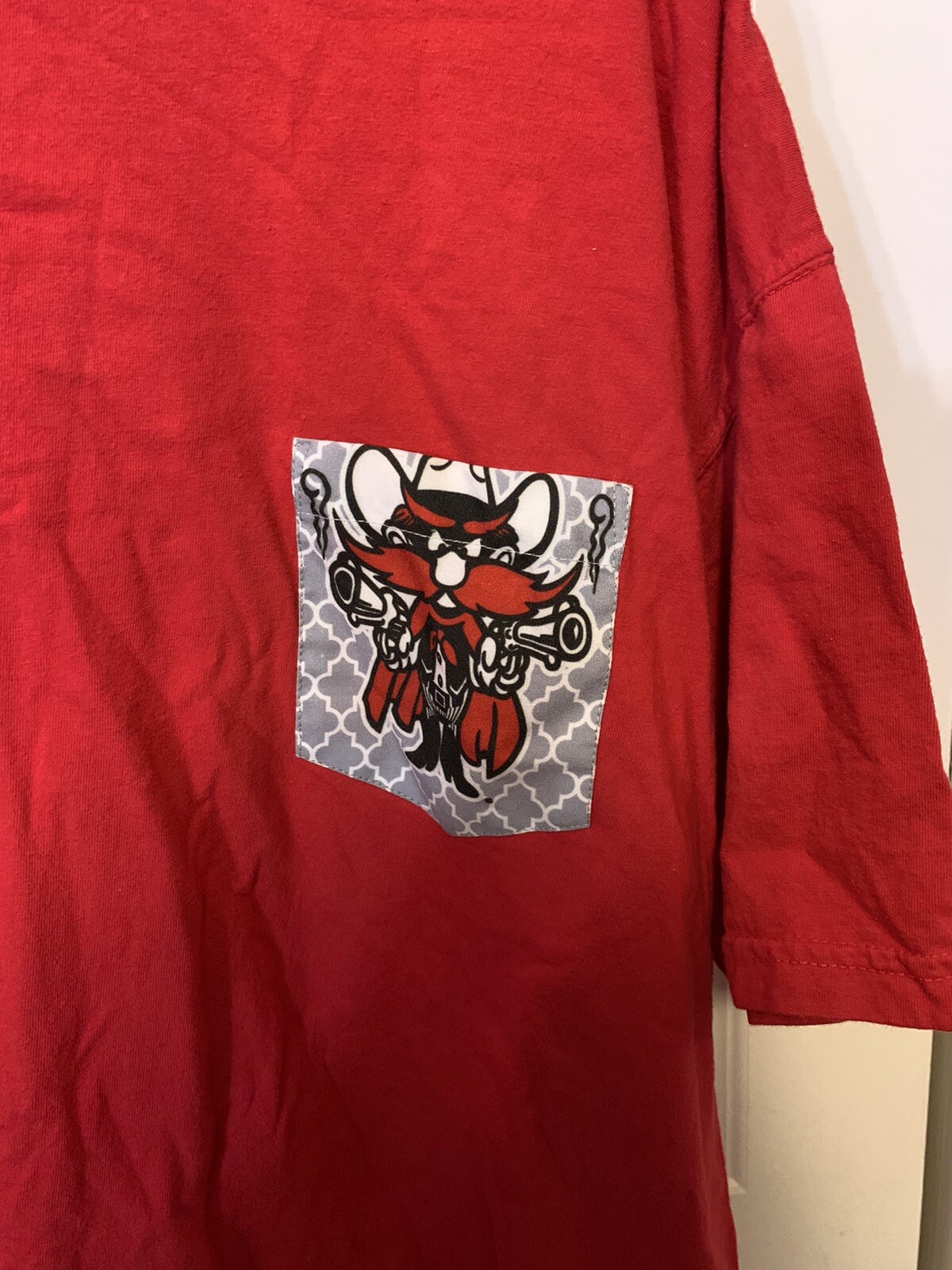 Yosemite Sam On Pocket Mens Sz XL T Shirt Red Comfort Colors gallery