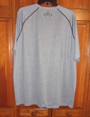 UnderArmour T Shrt – Gray / Black Speckled – Loose Fit – Heatgear – 2X