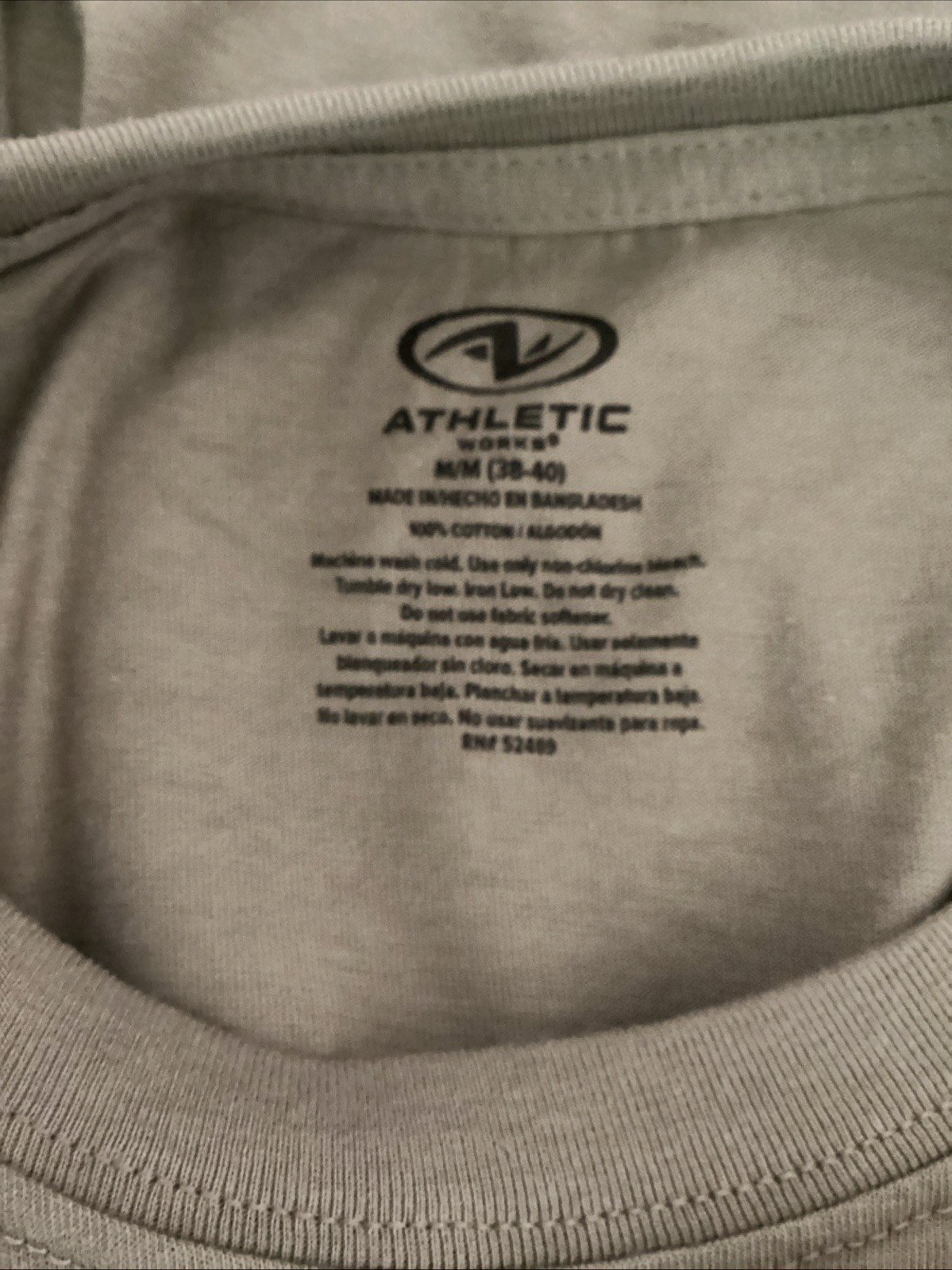 ATHLETIC WORKS Breathable Taupe Short Sleeve Crew Neck T-Shirt Sz M* gallery