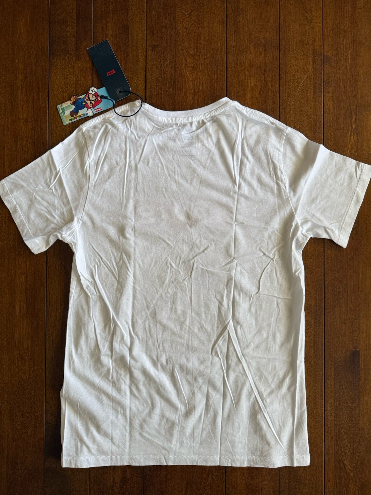 Levi's x Super Mario Men's White Graphic Print Crew Neck T-Shirt Size M 2020 gallery