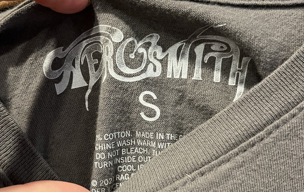 Aerosmith Get Your Wings Tour 1974 Shirt Small gallery