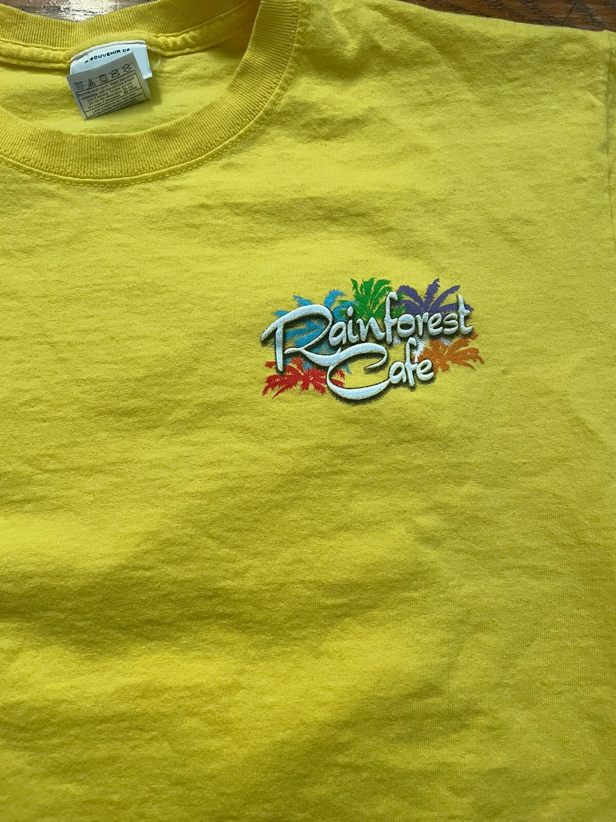 Vintage Y2K Rainforest Cafe Orlando T Shirt L Yellow Nature Travel Frog Florida gallery