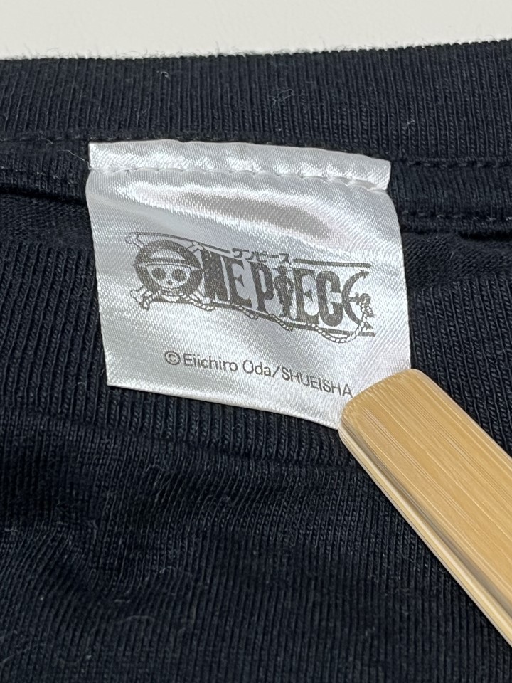 Rare Official ONE PIECE Shanks Manga Scene Tee Black Big Size Anime Collectible gallery
