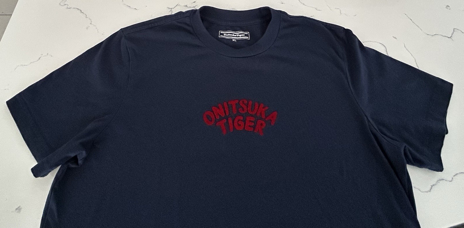 Onitsuka Tiger XL Navy T-Shirt Red Flocked Logo Japan Sneaker Streetwear Tee gallery