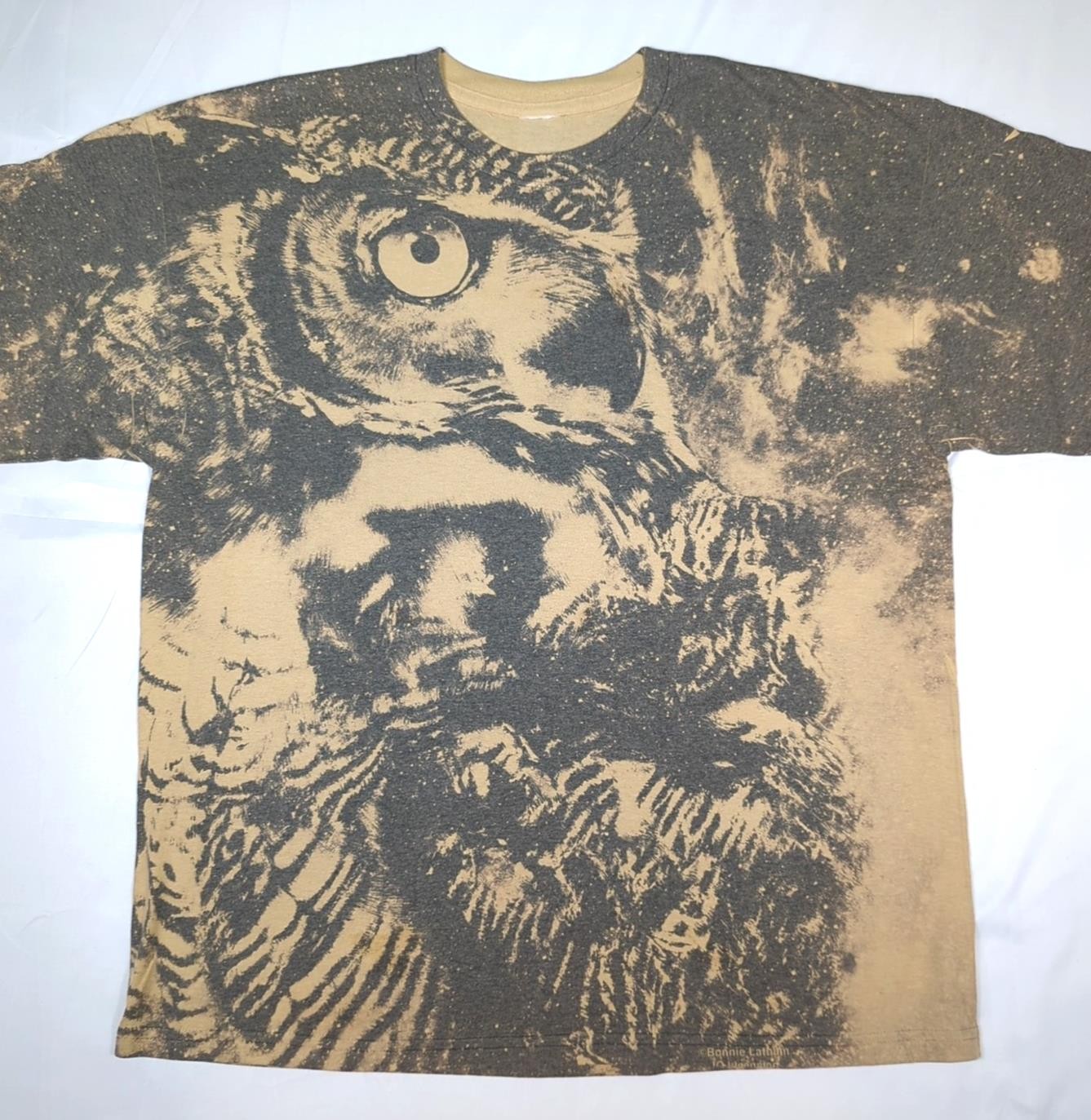BONNIE LATHAM Vtg Wildlife Art OWL All Over Print AOP Graphic T-SHIRT Men's L gallery