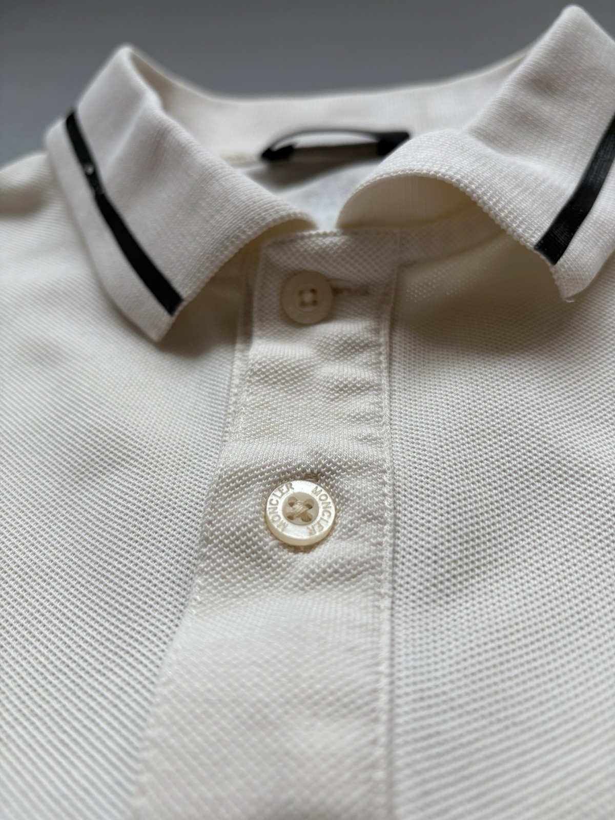 MONCLER Men's Ivory Cotton Polo Shirt with a Silicone Patch Size XL gallery