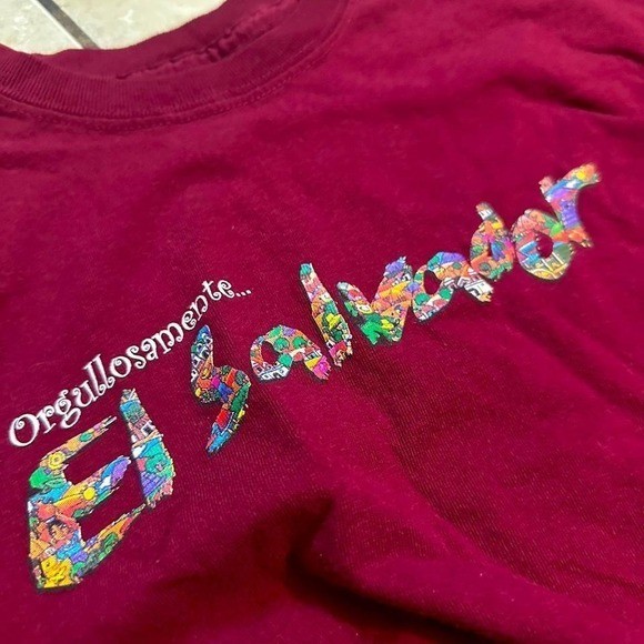 Burgundy El Salvador t-shirt Color multicolor SIZE Large gallery