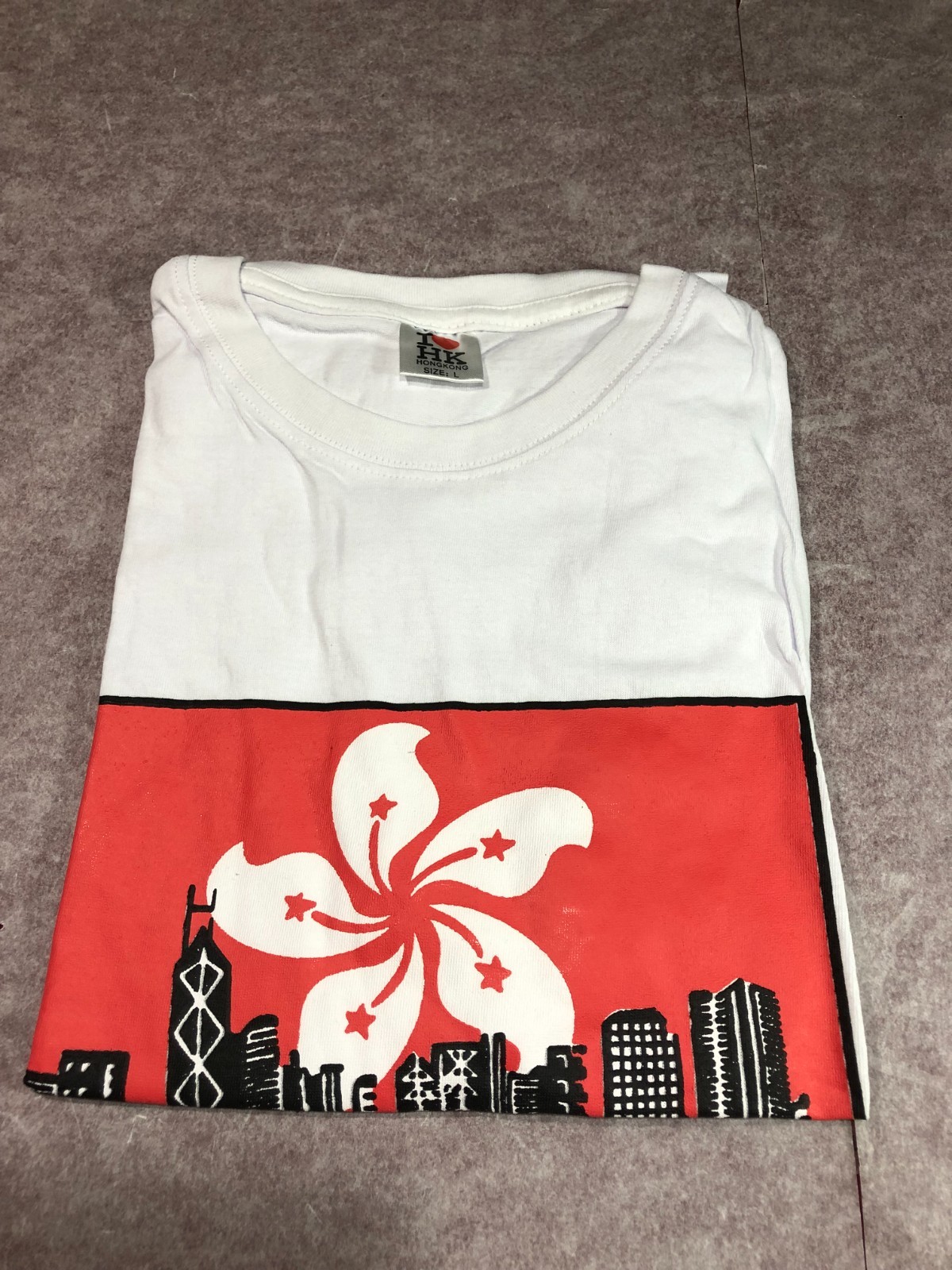 New, T shirt, Hong Kong prints, featuring flower and high-rise background L gallery