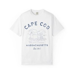 Coastal Trendy Beach Ocean Summer Vacation Gift Comfort Tee