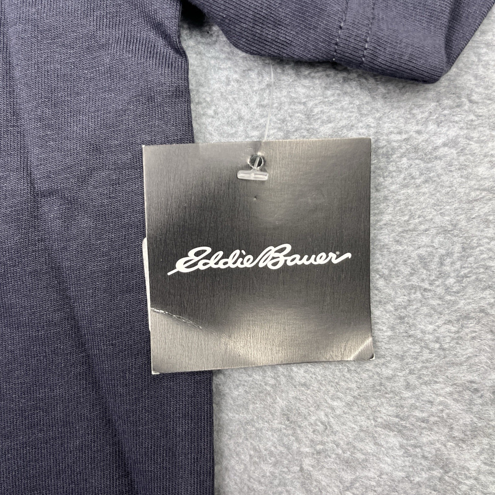 NWT Eddie Bauer Men's Medium T-Shirt Pocket Midnight Navy Crewneck Short Sleeve gallery