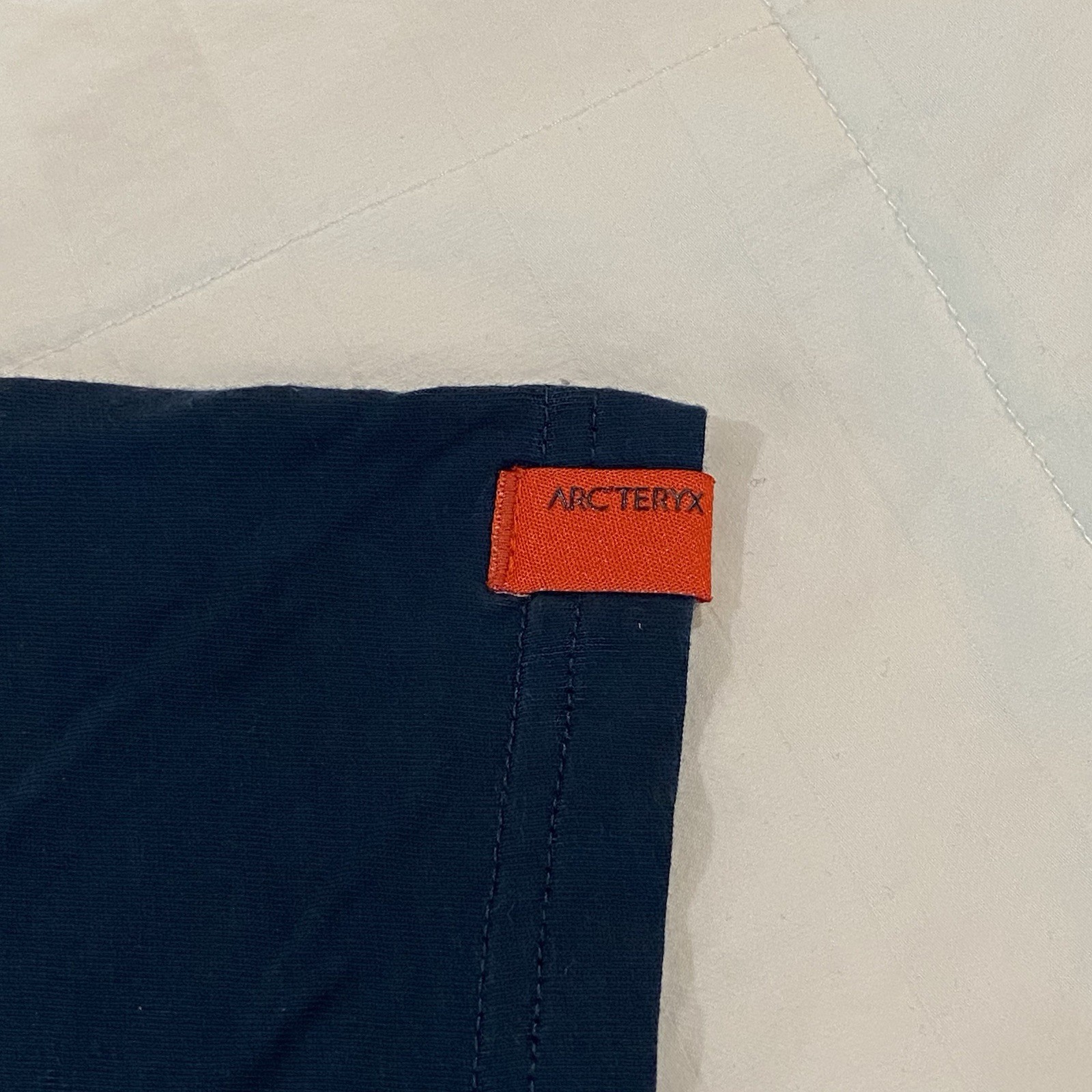 Vintage Arcteryx Multi Bird Tee Gen 1 - Excellent- Mens Large - Admiral - Rare gallery
