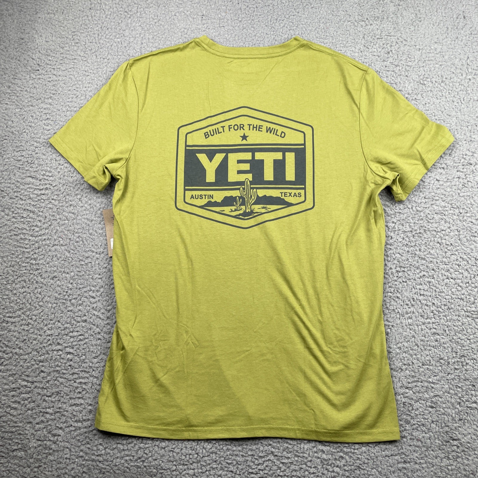 Yeti T-shirt Adult Mens Medium Green Moss Outdoor Active Camping Hiking Austin gallery