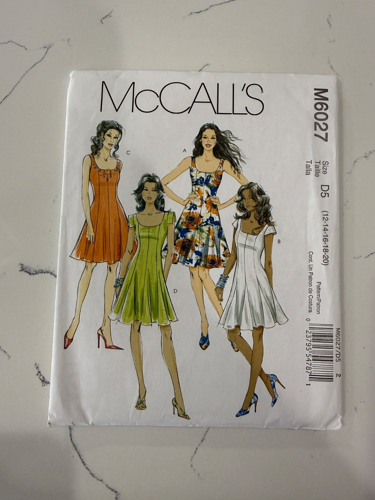McCalls M6027 Sewing Pattern Flared Skirt Sleeveless Dresses Size D5 (12 – 20)