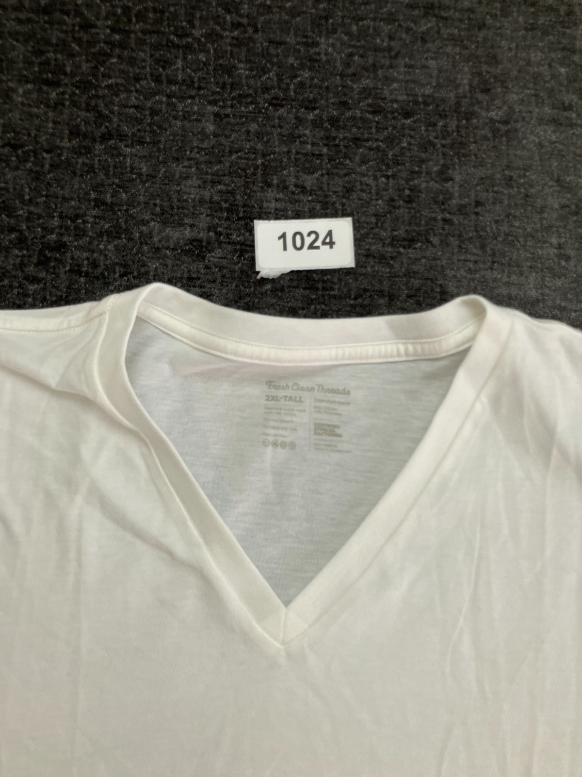 Fresh Clean Threads T-Shirt Mens 2XL White Cotton Short Sleeve V-Neck Casual gallery