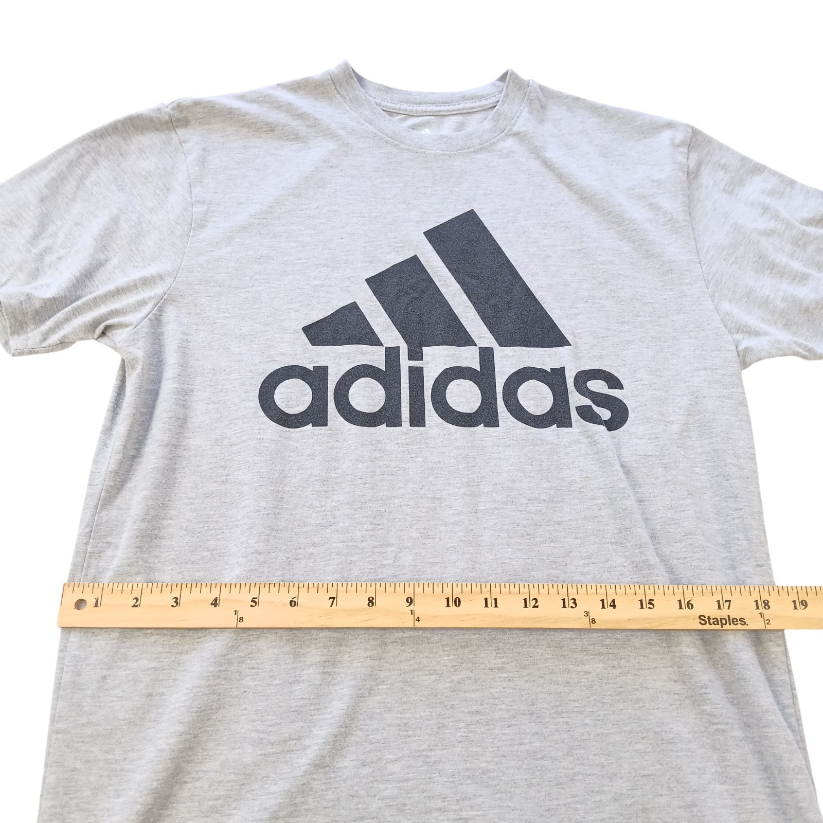 adidas golf t-shirt Men M (fit is Small C38)Gray+black chest logo/Cotton-Poly gallery
