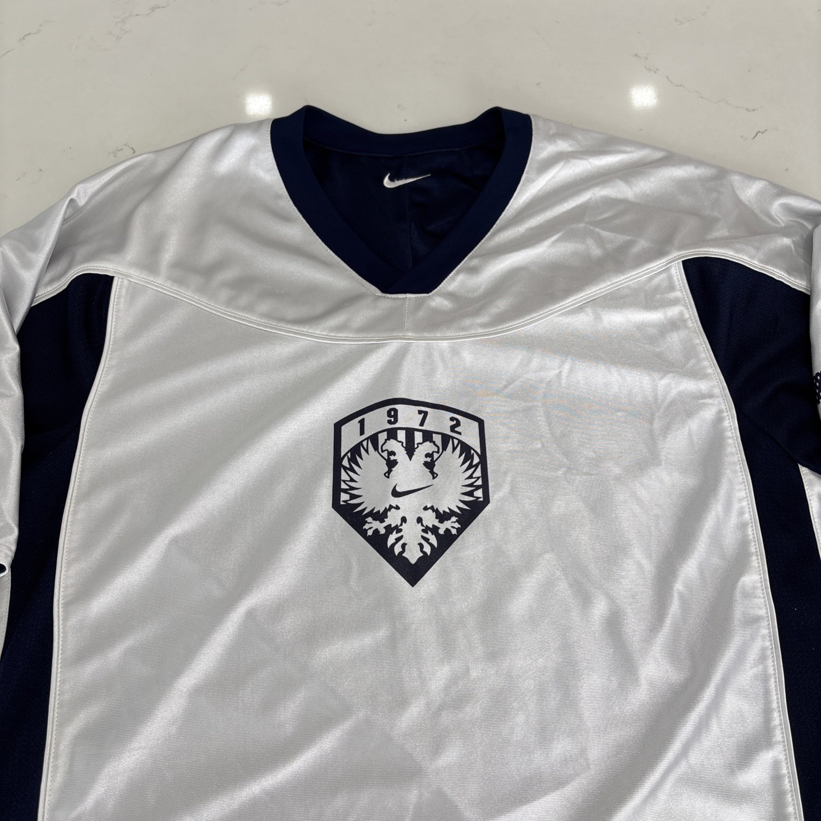 Nike Reversible Jersey T Shirt Black White Vintage XL Rare gallery