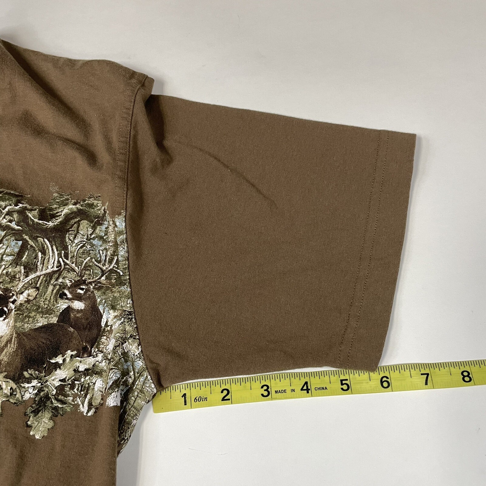 Vintage Bluff Creek Outfitters Men’s Graphic Tshirt Medium Casual Formal Deer gallery