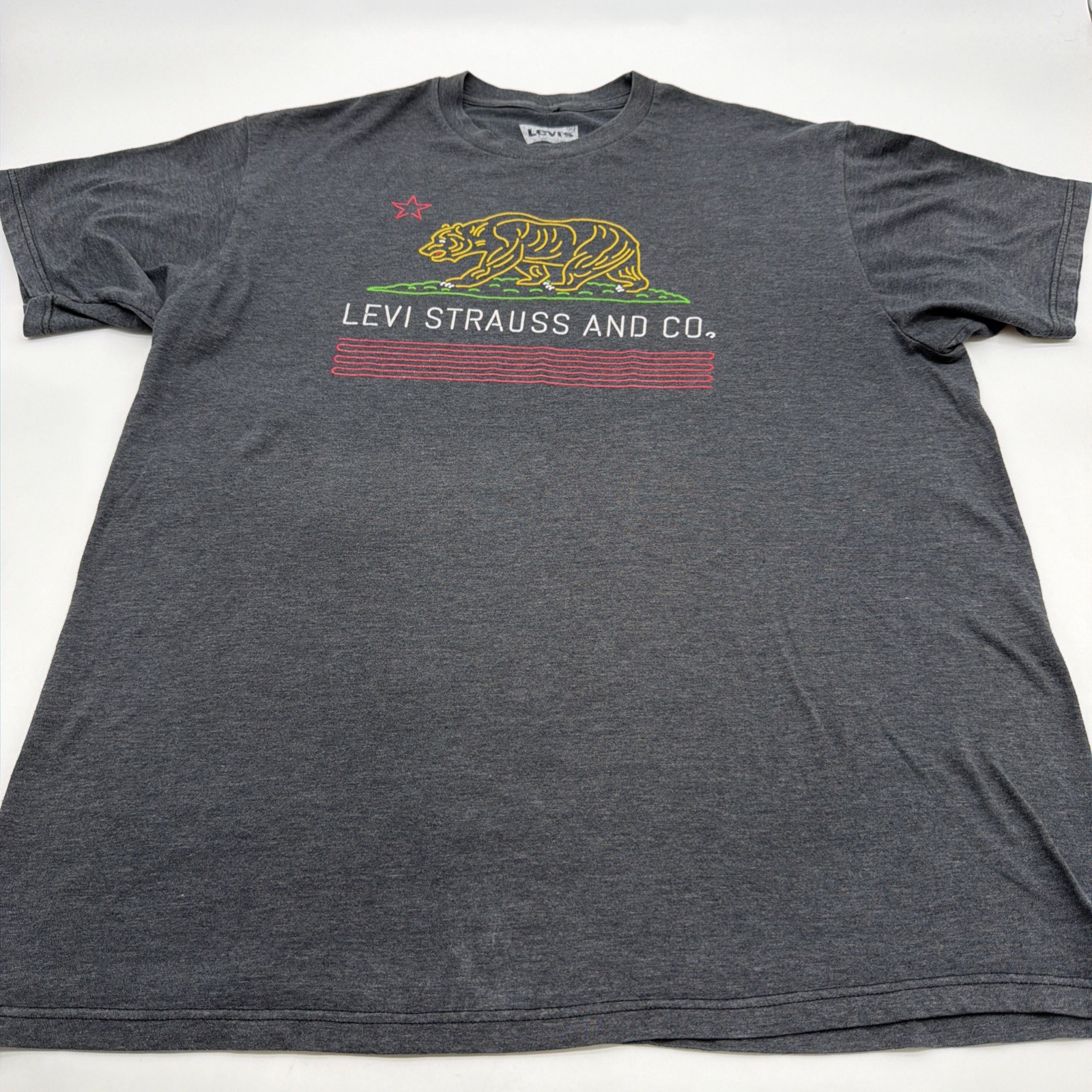 Levis Strauss & Co T-shirt Men XL Gray Graphic Print Logo .#47090