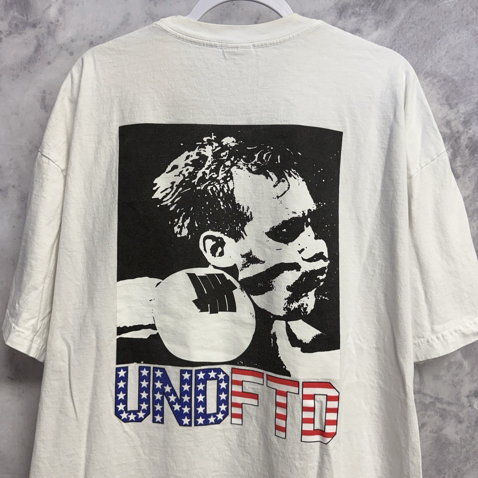Undefeated T Shirt 2XL XXL White Boxing American Flag Logo Graphic Streetwear