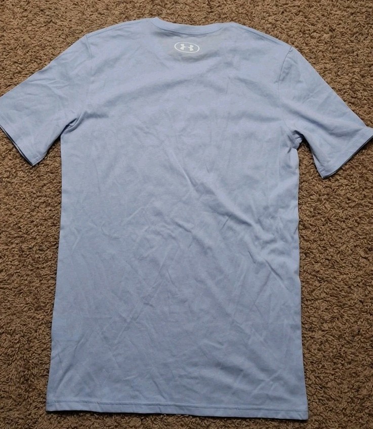 Under Armour LIGHT BLUE Mens Size Small UA Loose Short Sleeve T-Shirt NWT gallery
