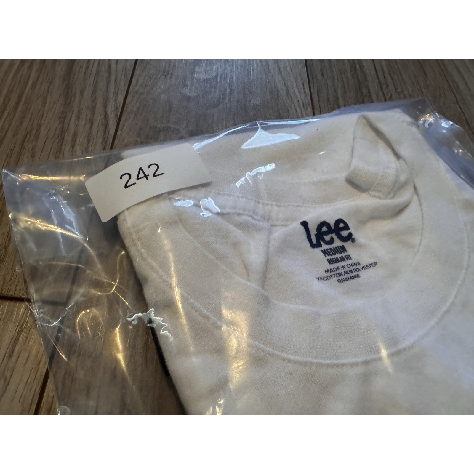 Lee Mens Premium Denim Original USA Graphic T-Shirt White Medium Regular Fit gallery