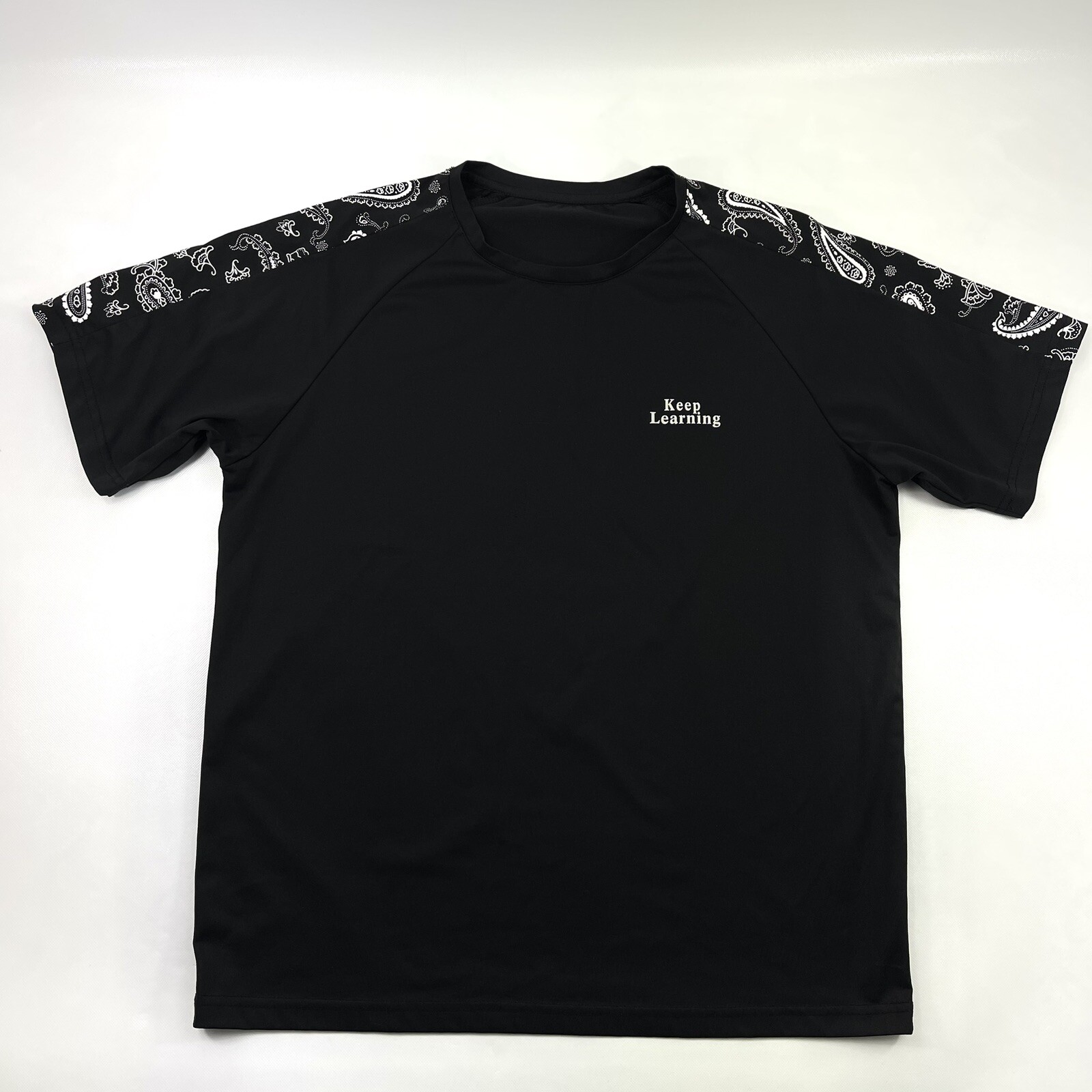 Keep Learning Paisley Shoulder-Pattern Solid Black T-Shirt Men’s Size M/L Casual gallery
