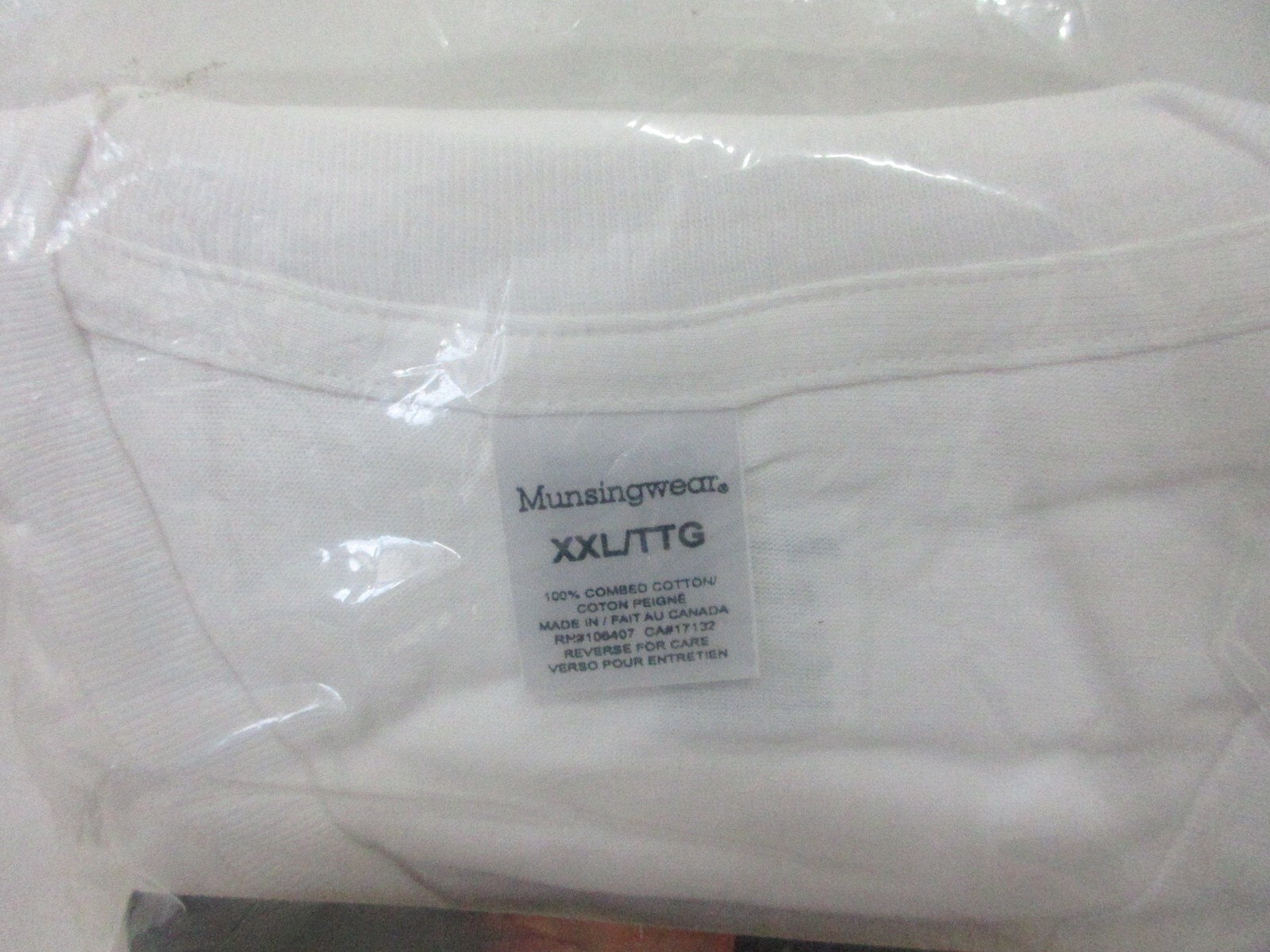Munsingwear Men's V Neck T Shirt Pack of 2 Pack 2XL 100% Combed Cotton New gallery