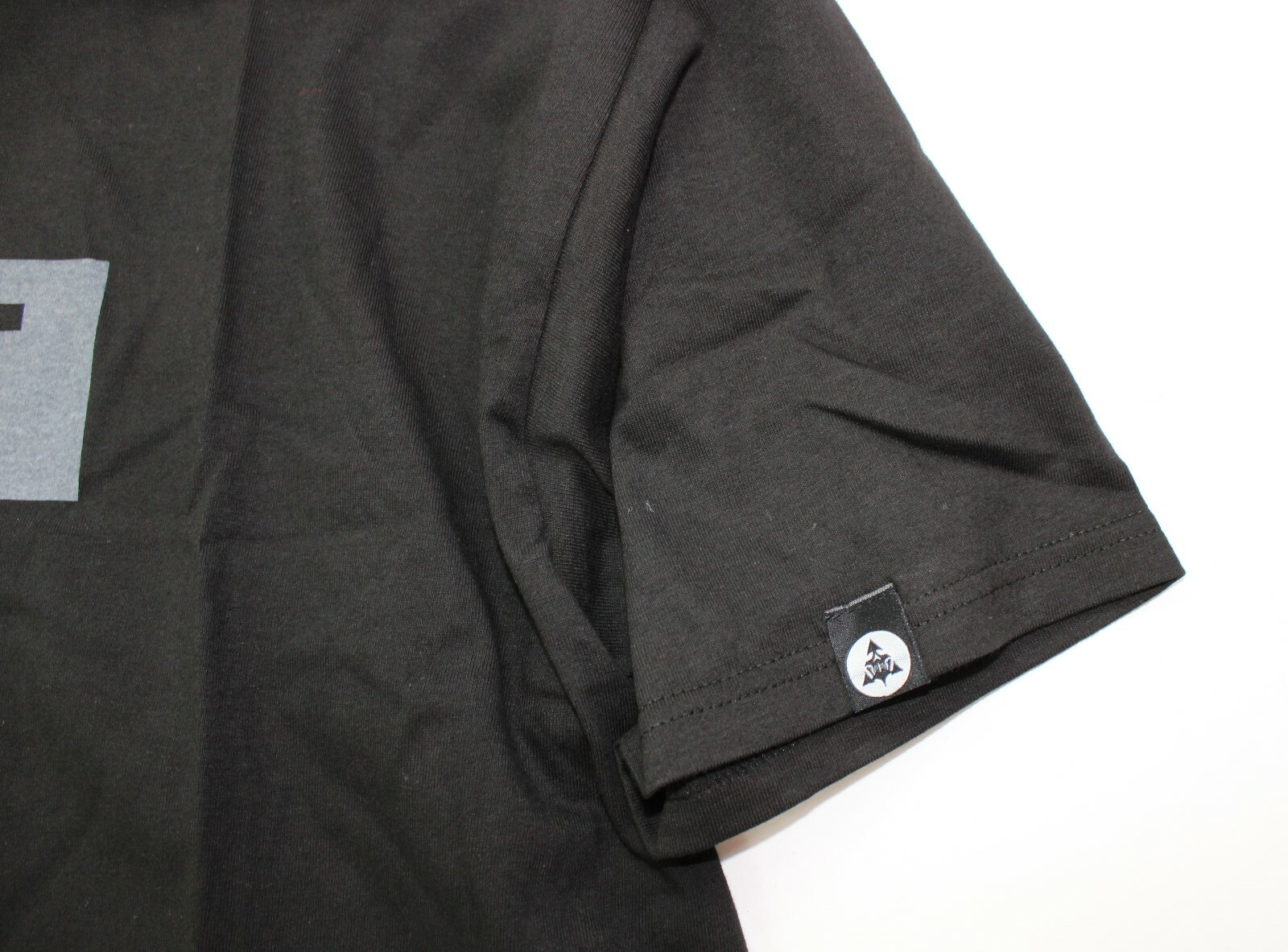 ULT Mens Size Medium Black Logo Tee T Shirt New without Tags gallery