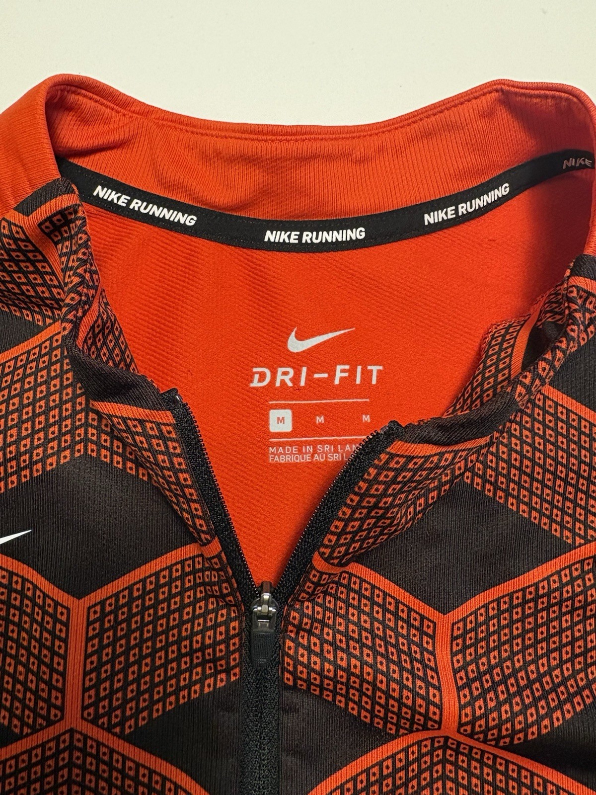 Nike Running Team Kenya Half Zip Pullover Dri-fit shirt Reflective Sz Medium gallery