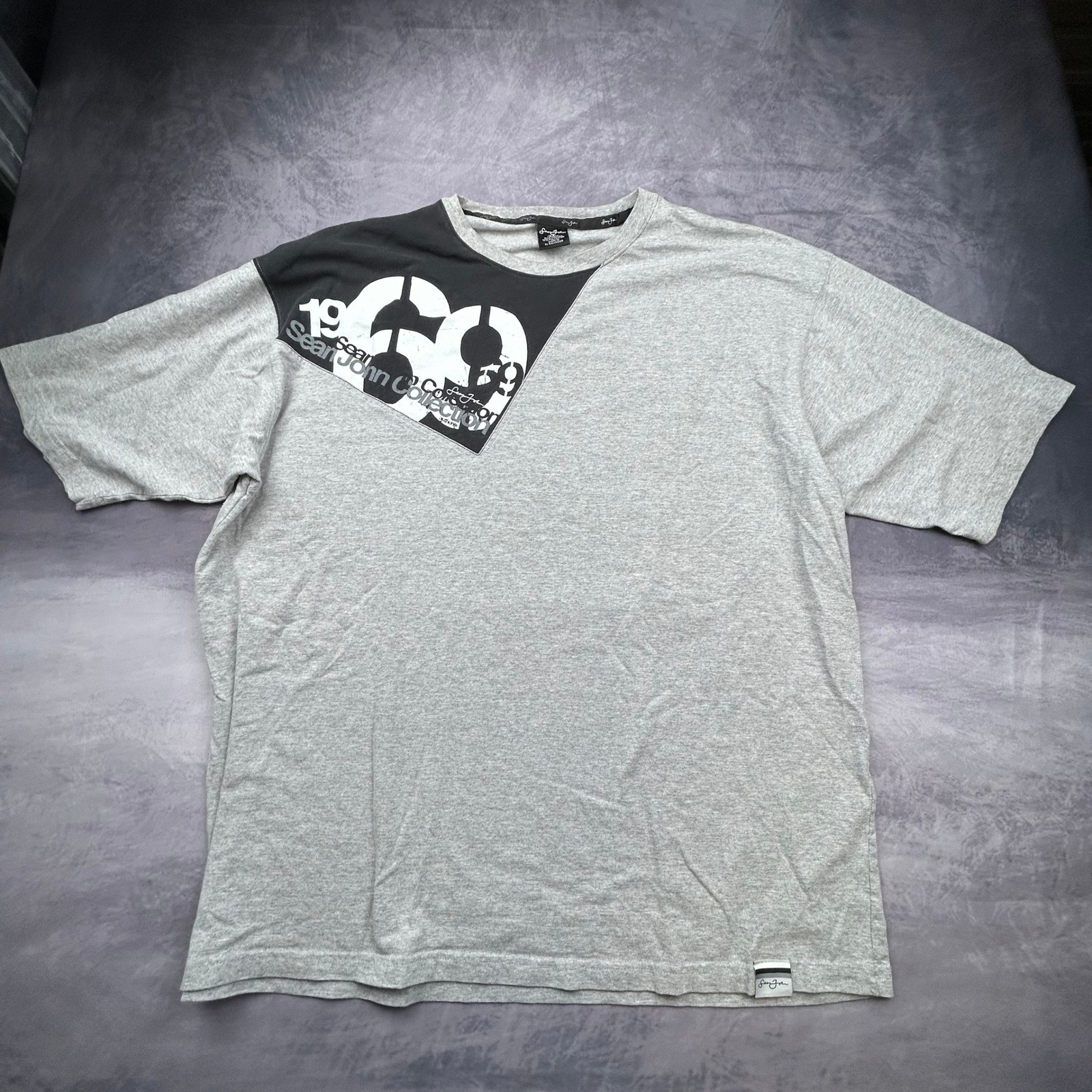 Sean John Collection Vintage Y2K Graphic T-Shirt Grey Black XXL Boxy Streetwear gallery
