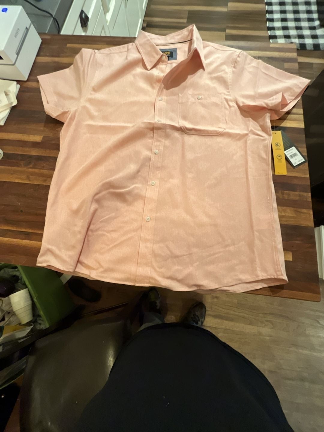 Lee Men's Short Sleeve Regular Fit Shirt in Dusty Coral gallery