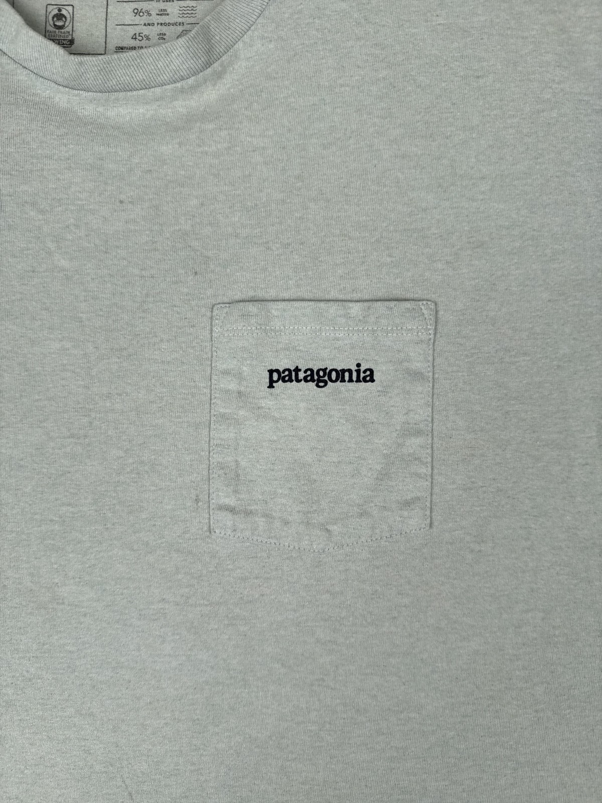 Patagonia Responsibili-Tee Shirt Mens Large Gray Short Sleeve Pocket Logo Tee gallery