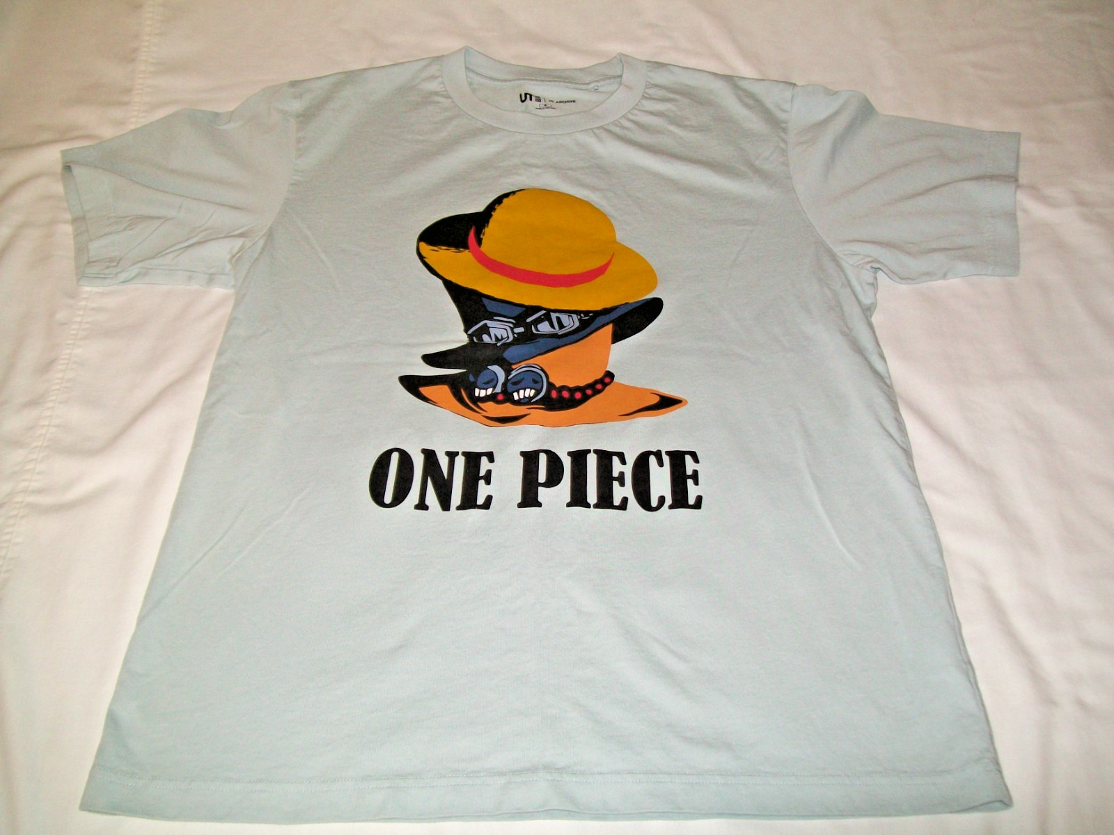 UNIQLO One Piece Archive UT Men's Medium Short Sleeve Light Blue Graphic T-Shirt gallery