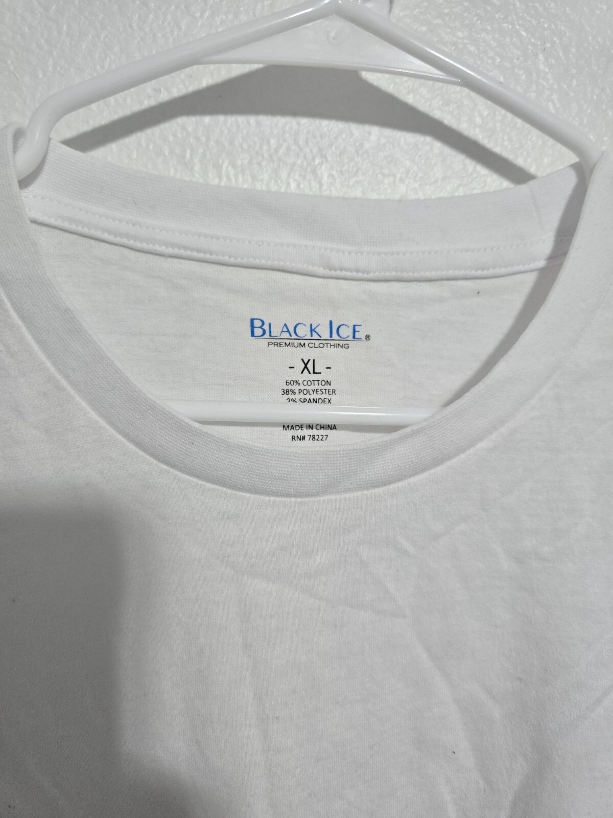 Blue Ice Men's Short Sleeve Crew Neck Classic T-shirt Color White Size XL gallery