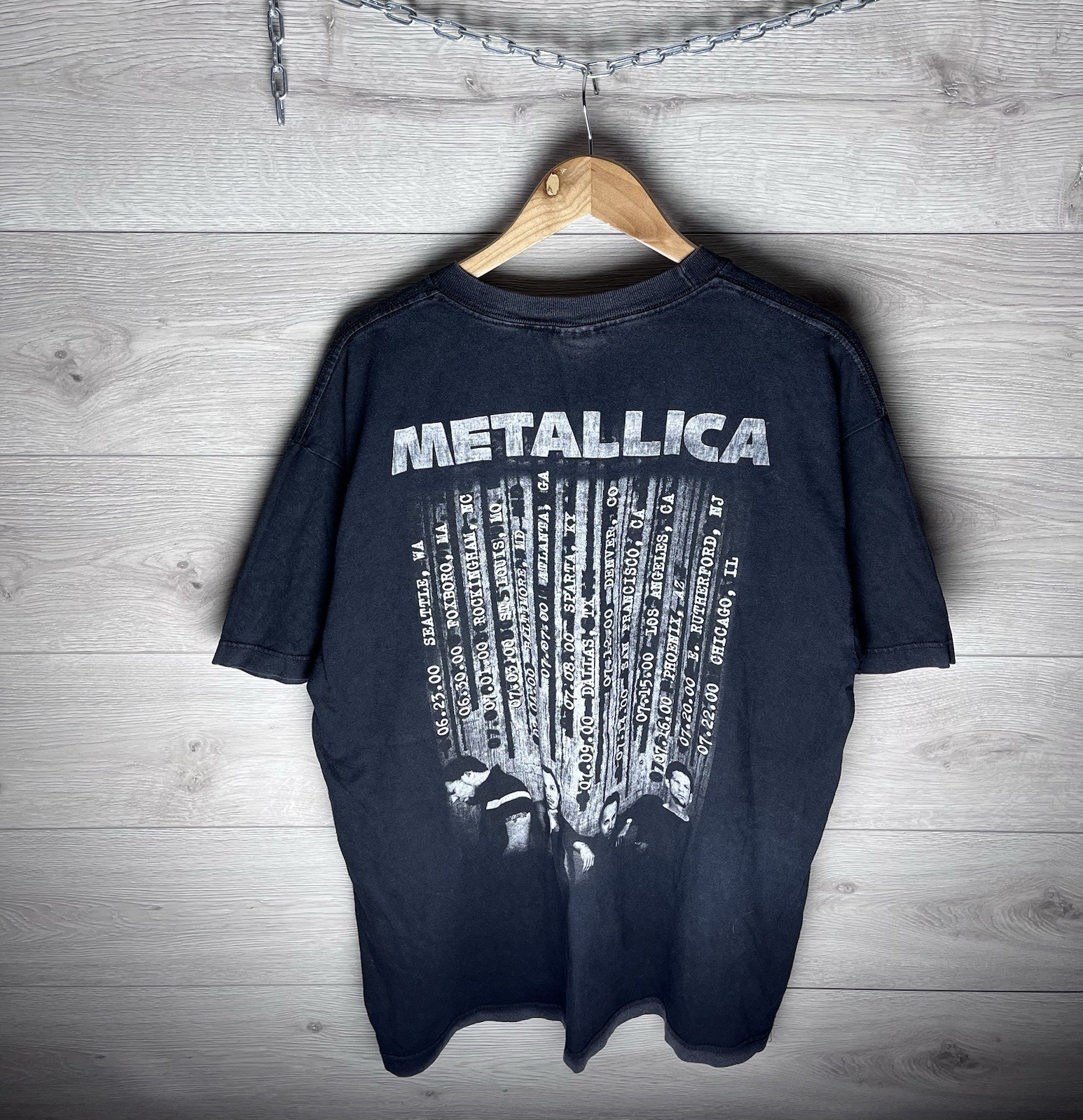 Vintage mens t-shirt Metallica 1999s merch size xl made in USA gallery