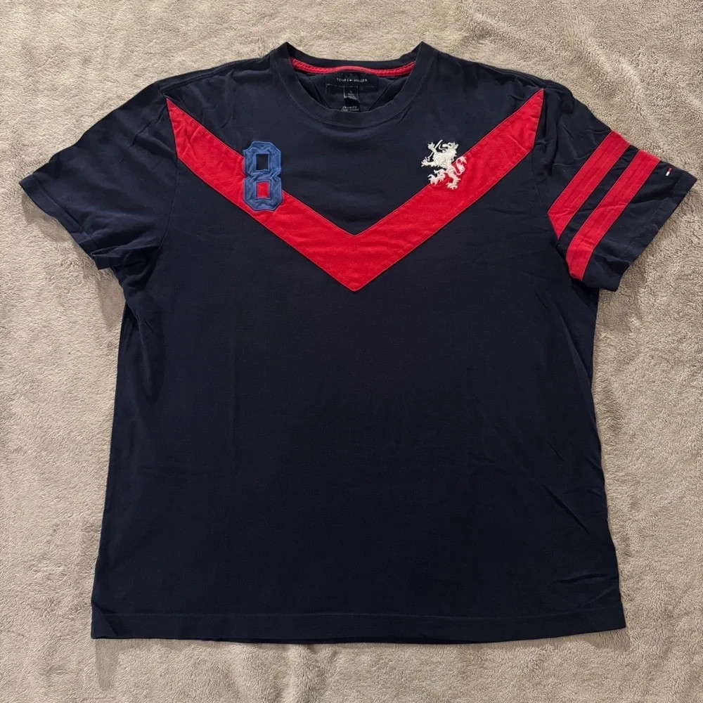 Unique Y2K Tommy Hilfiger Navy Tee Red Chevron Stripe Embroidered Lion Jersey 8