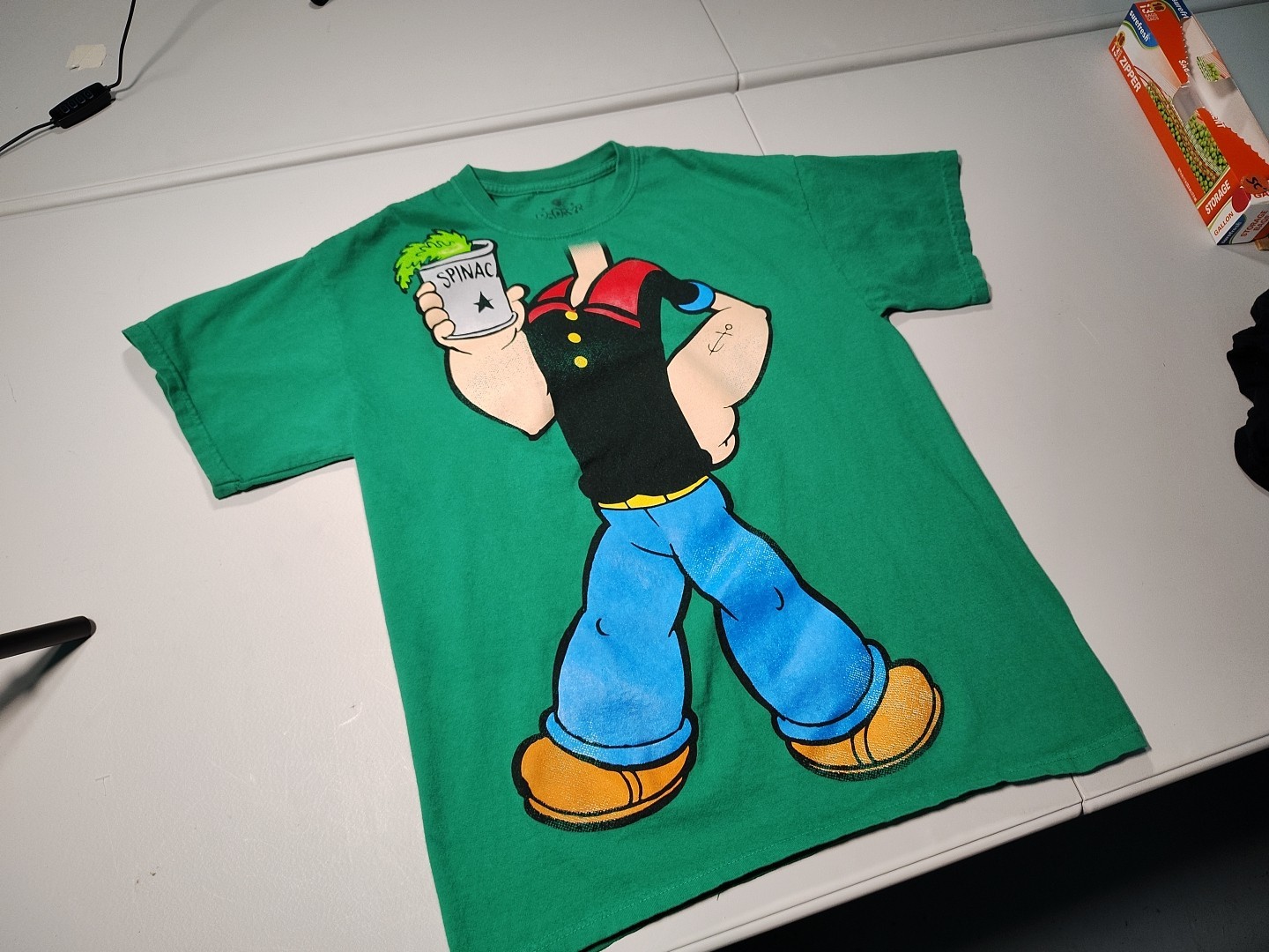 2000s Y2K 2010 Popeye Spinach Cartoon All Over Print Licensed T-Shirt M gallery