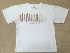 SURFBOARD EVOLUTION ANCIENT TO 2000 Newport Blue T-Shirt Men’s Lrg white