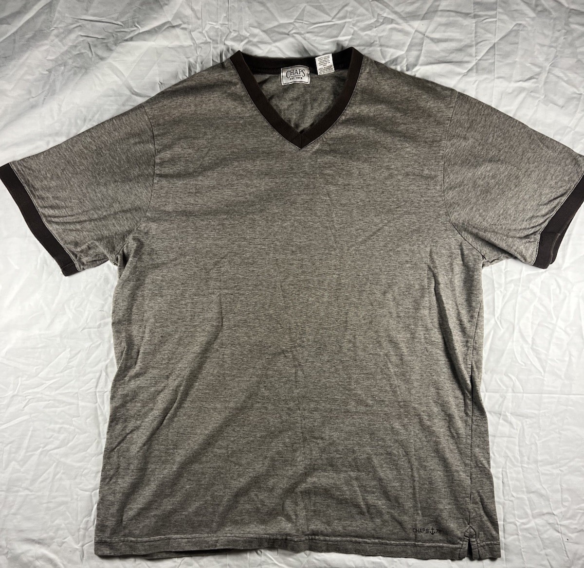 Brown Chaps V Neck Men’s Medium Short Sleeve T Shirt Cotton Blend gallery