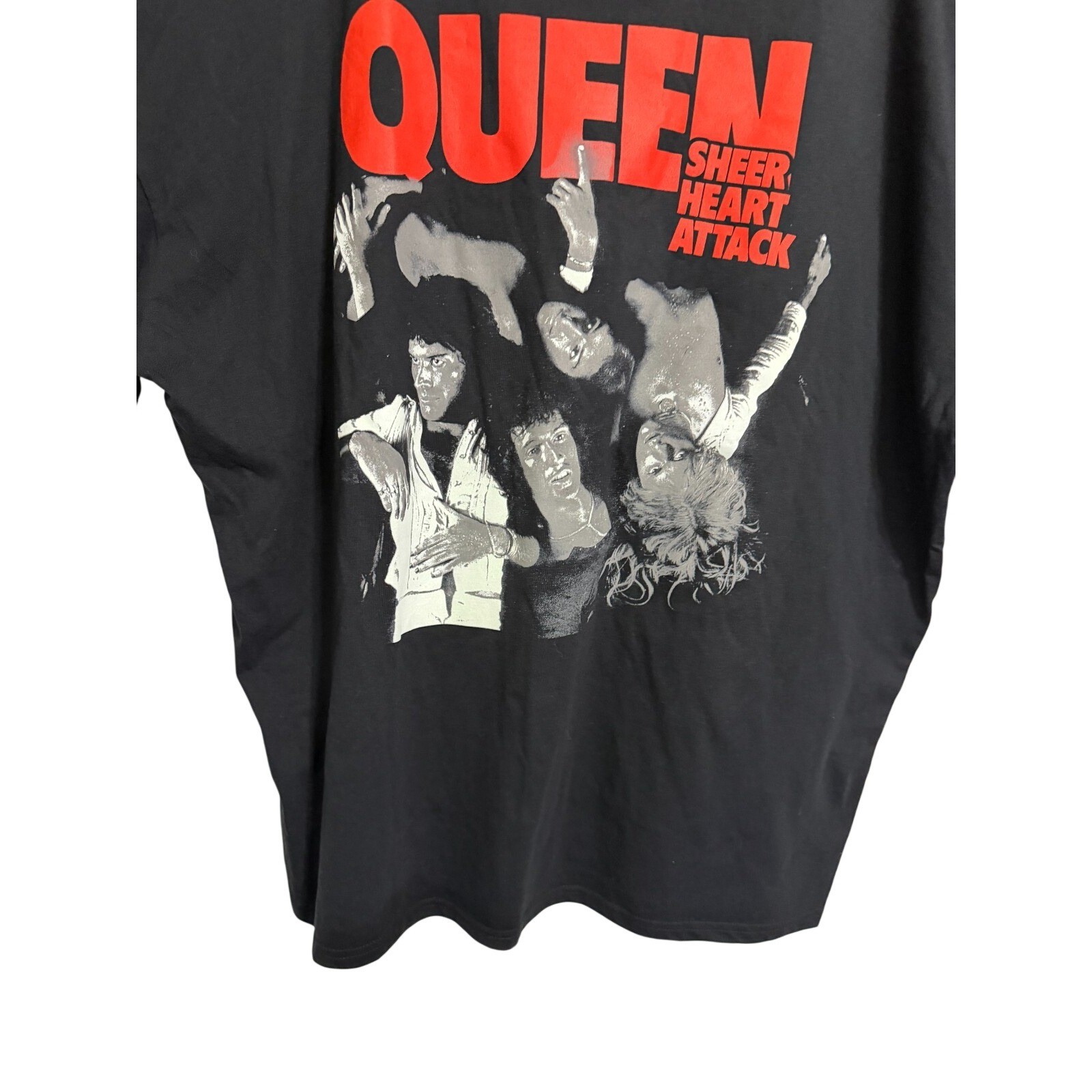 Queen T-Shirt Mens XXL Black Sheer Heart Attack Graphic Rock Band Tee gallery