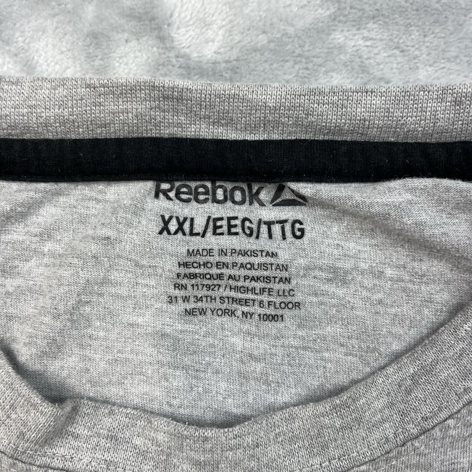 Reebok Long Sleeve Shirt Mens Size 2XL Gray The Future of Fitness Activewear gallery