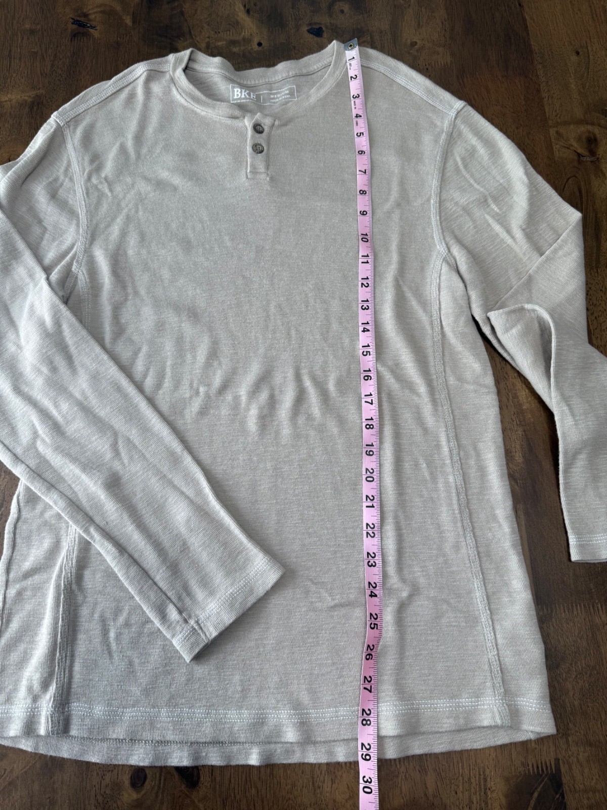 EUC Mens BKE henley long sleeve tan tshirt stretch size M gallery