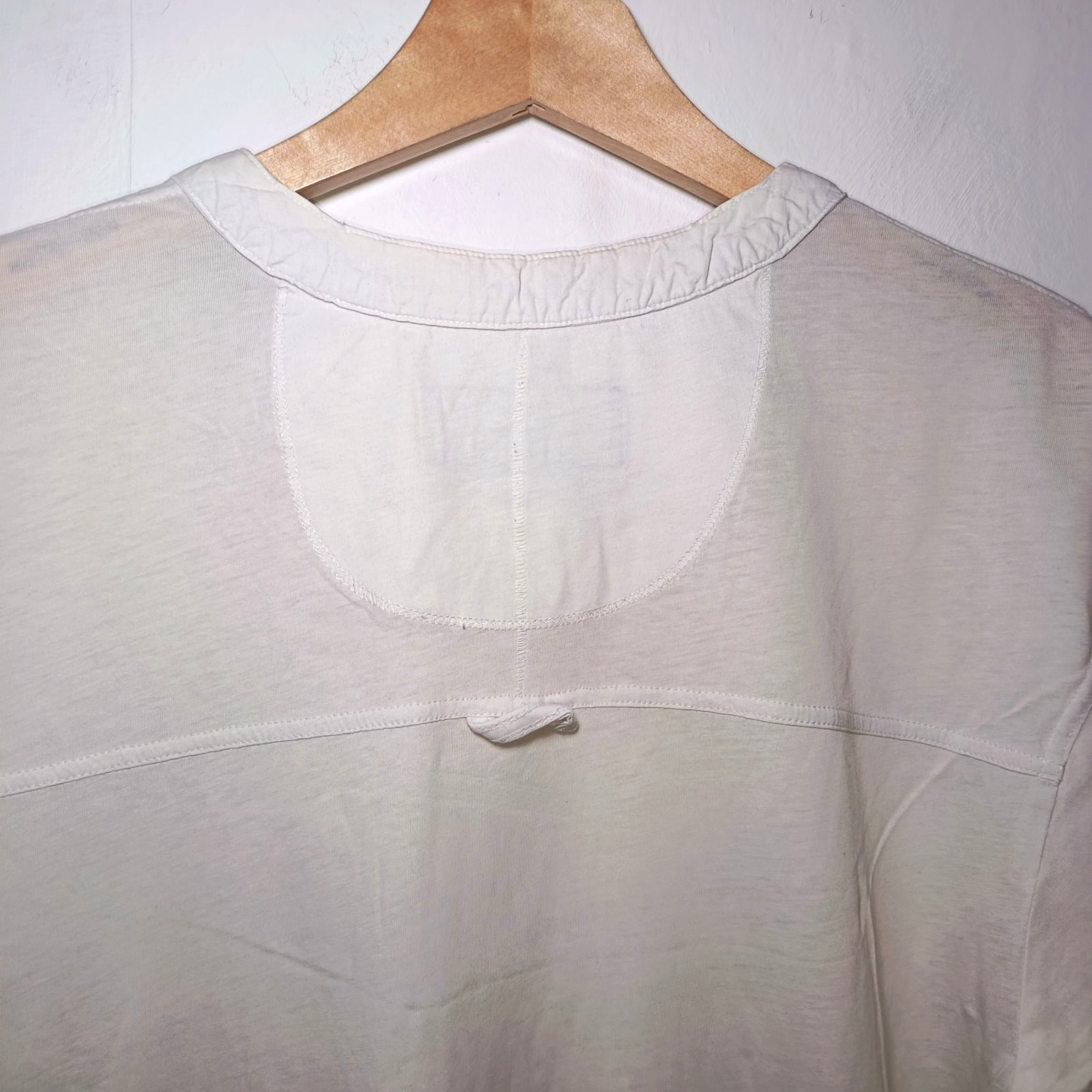 Firetrap Mens Top White Size XL Henley Y2K 90s T-shirt Preppy Logo Spellout gallery