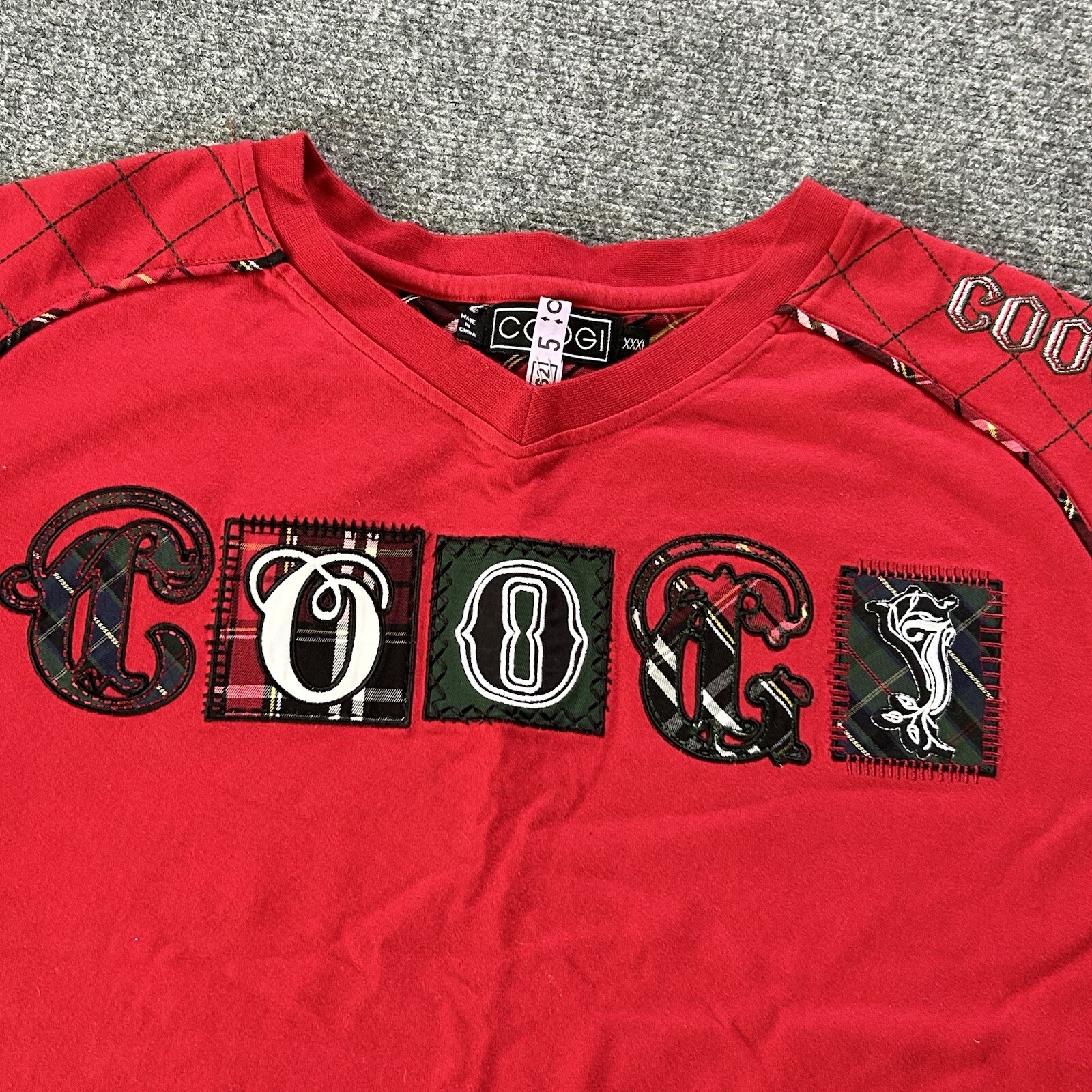 Coogi Shirt Men XXXL Red Plaid Patch Embroidered Vintage Y2K T-shirt Baggy 90’s gallery