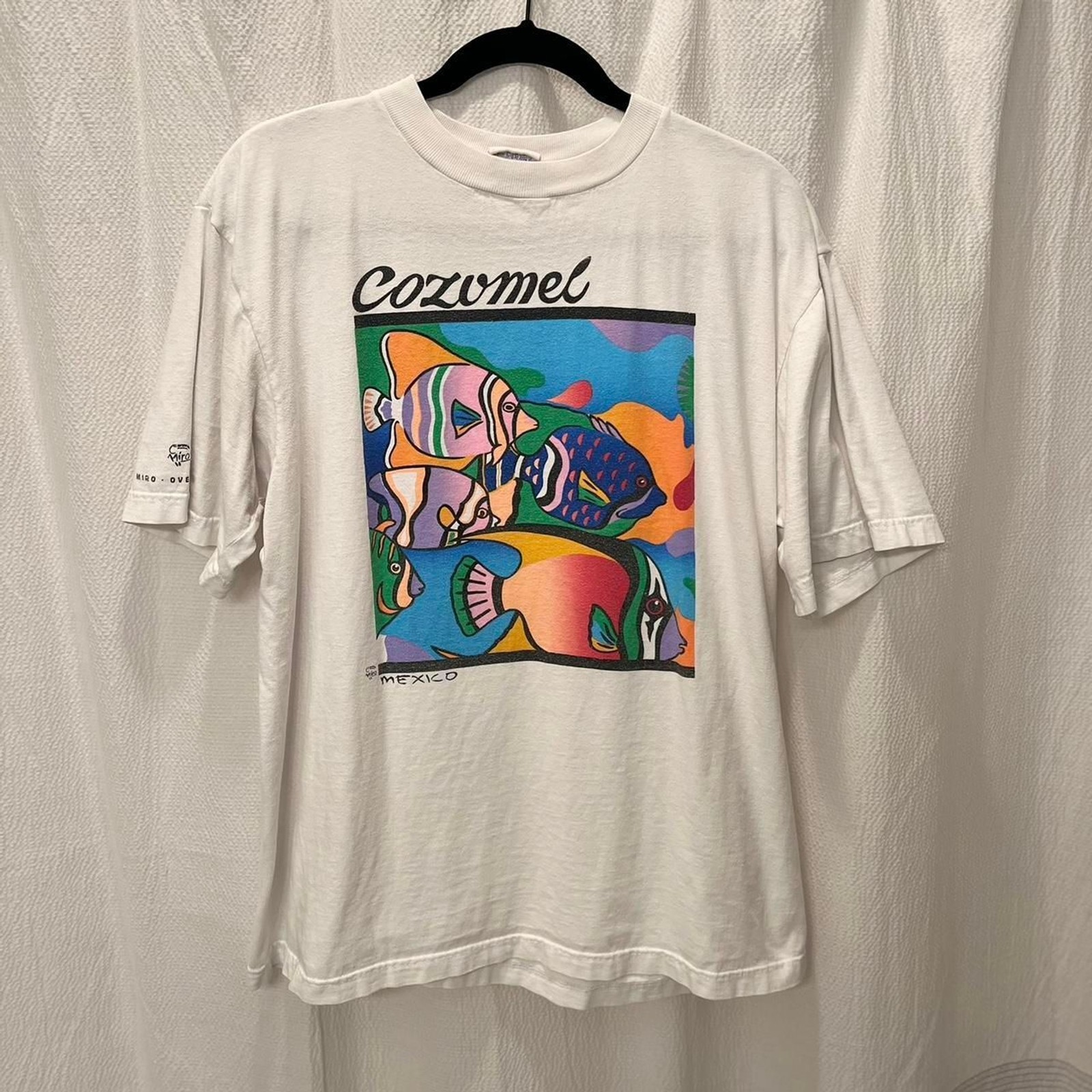 White vintage Miro Overseas Cozumel fish graphic tee