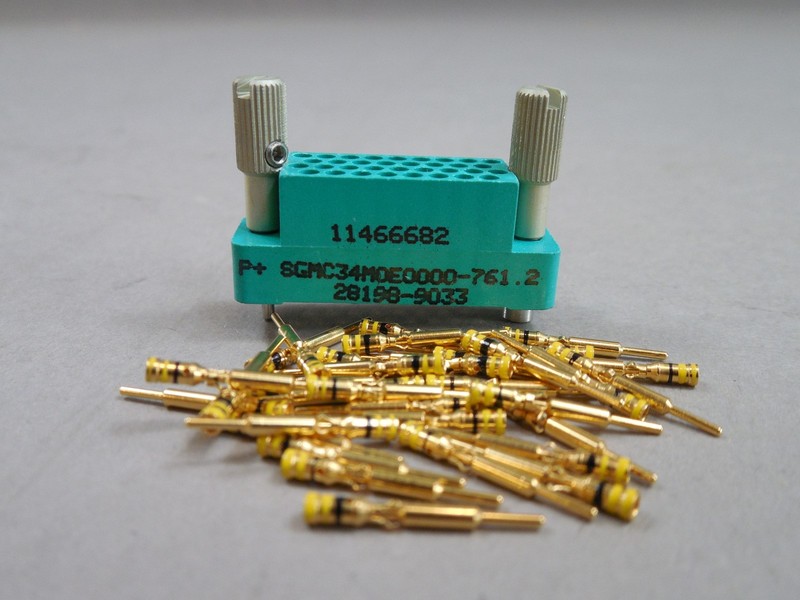 LOT OF 3 Positronic SGMC34M0E0000-761.2 With M39029/34-440 Contact