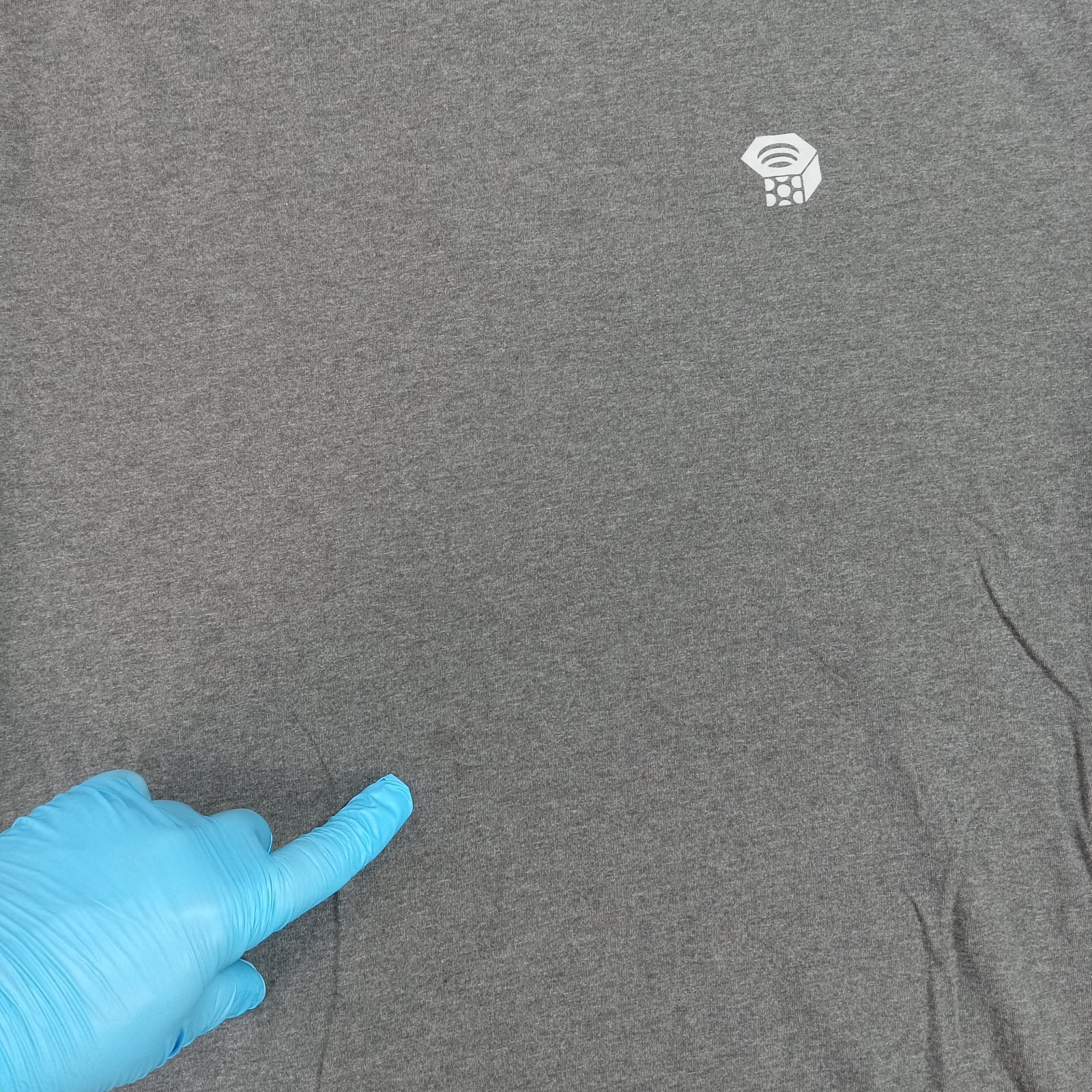 Mountain Hardwear Gray Long Sleeve Performance Shirt Organic Cotton Blend L gallery