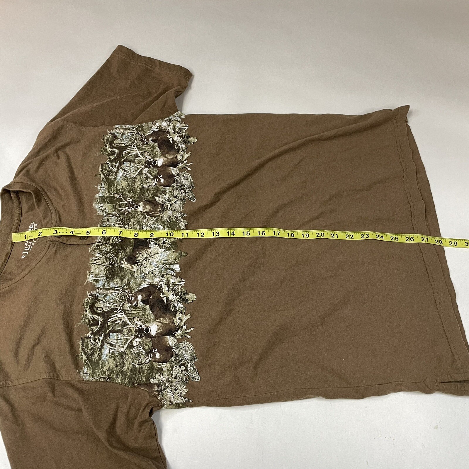Vintage Bluff Creek Outfitters Men’s Graphic Tshirt Medium Casual Formal Deer gallery